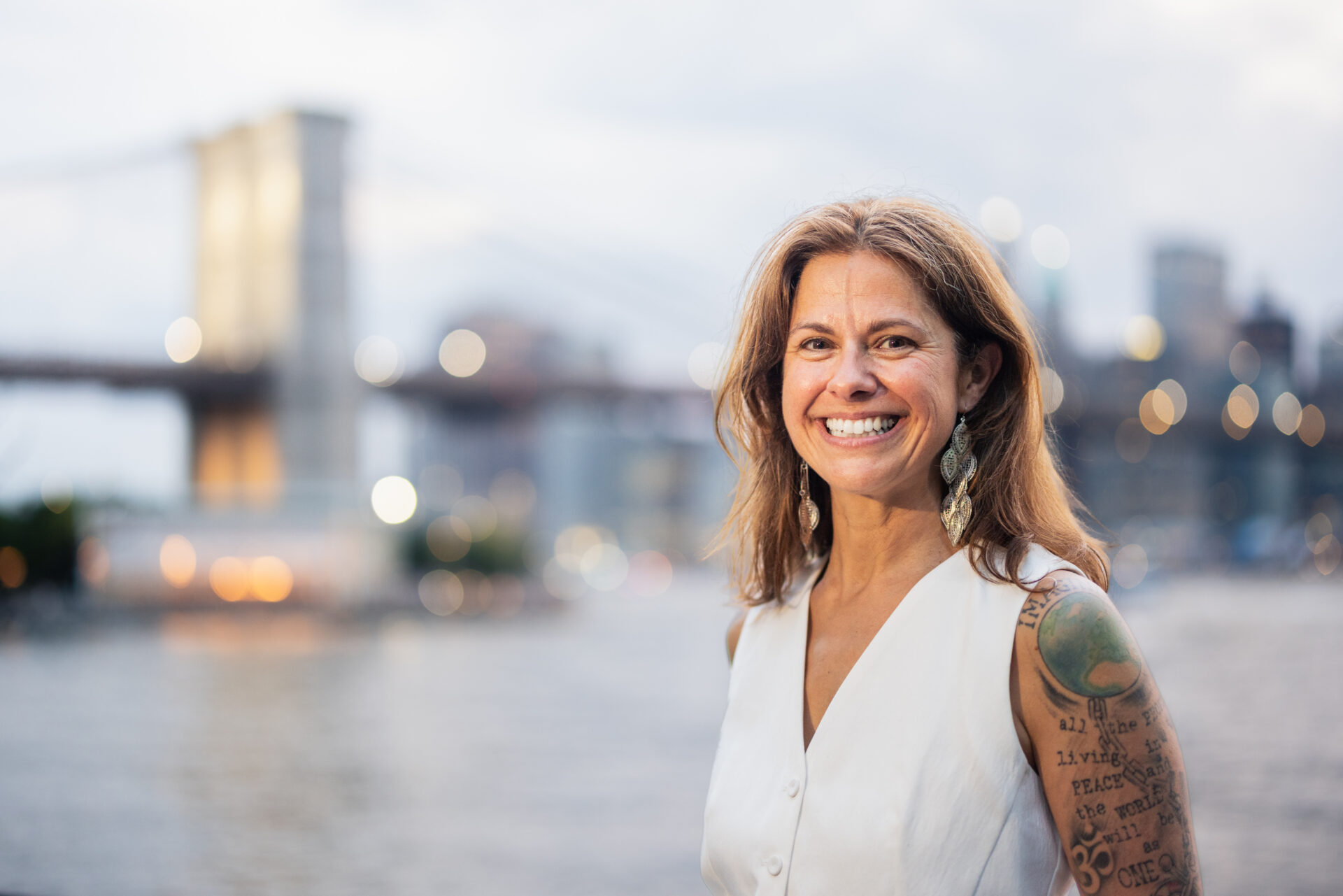Stina Herz lacht in New York